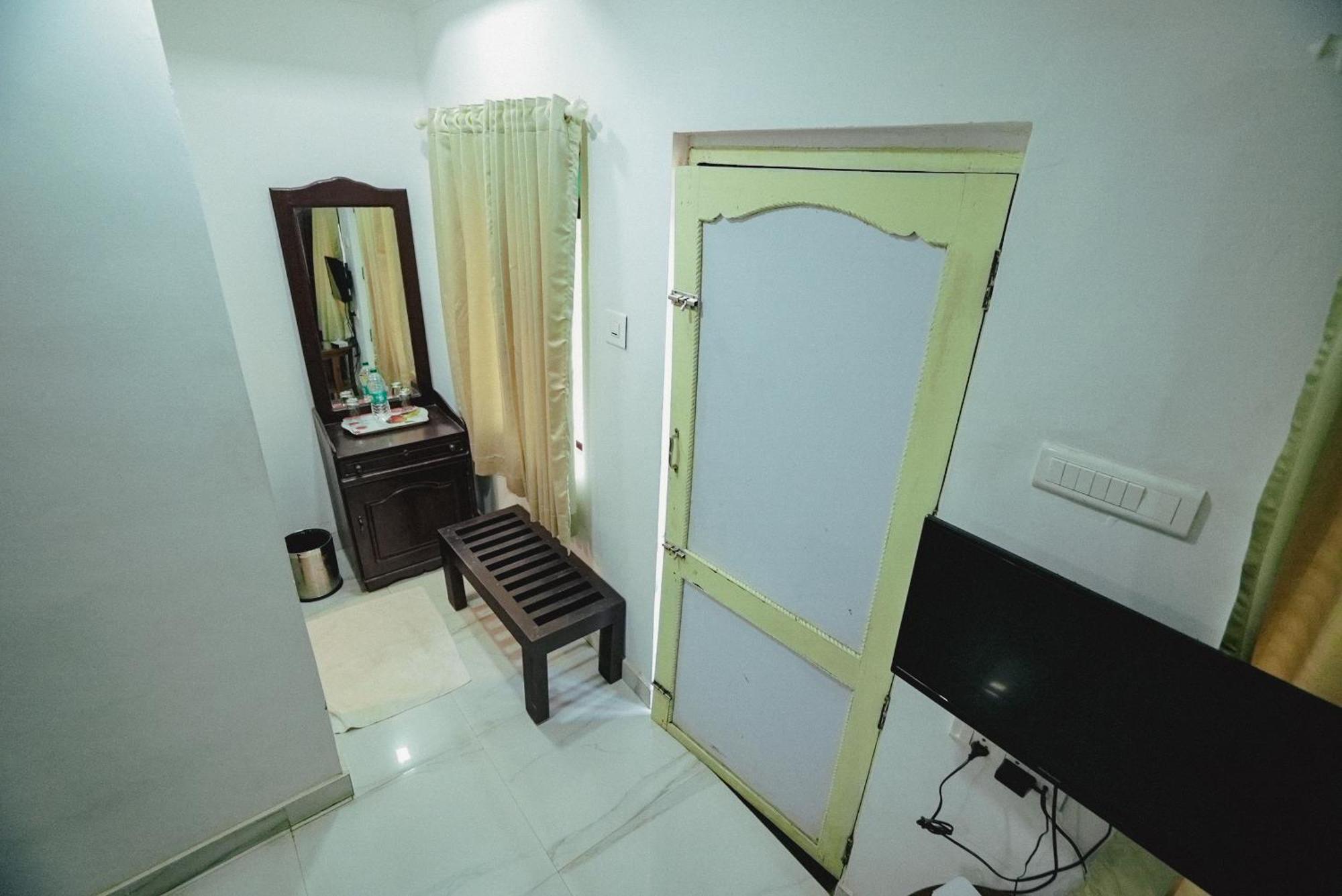 Clafouti Beach Resort - A Seafacing Resort Varkala Exterior photo
