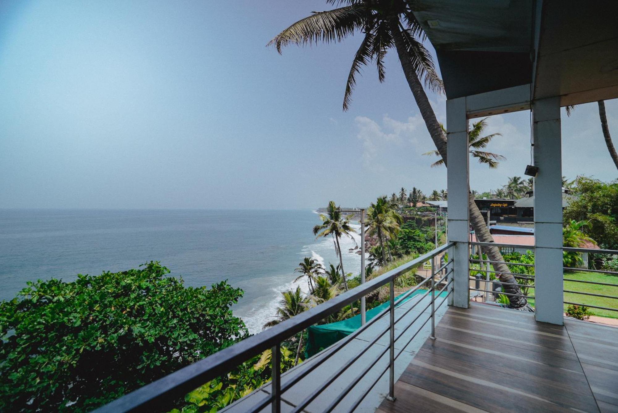 Clafouti Beach Resort - A Seafacing Resort Varkala Exterior photo