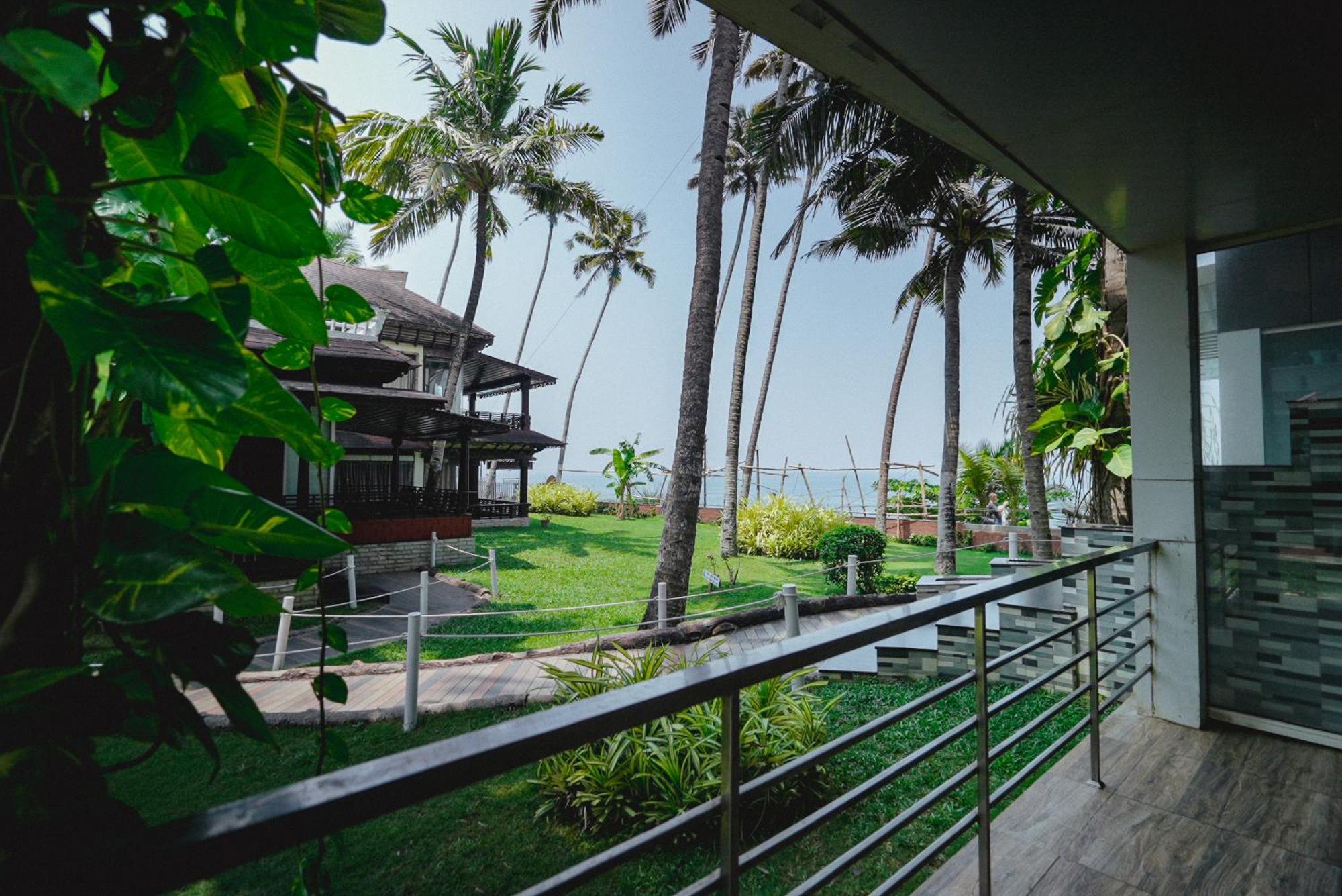 Clafouti Beach Resort - A Seafacing Resort Varkala Exterior photo