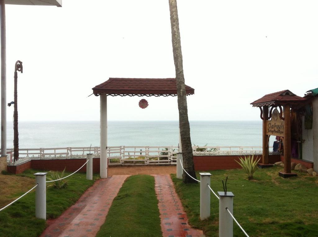Clafouti Beach Resort - A Seafacing Resort Varkala Exterior photo